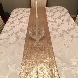 19 Matte Gold Sequin Table Runners 14" x 108"